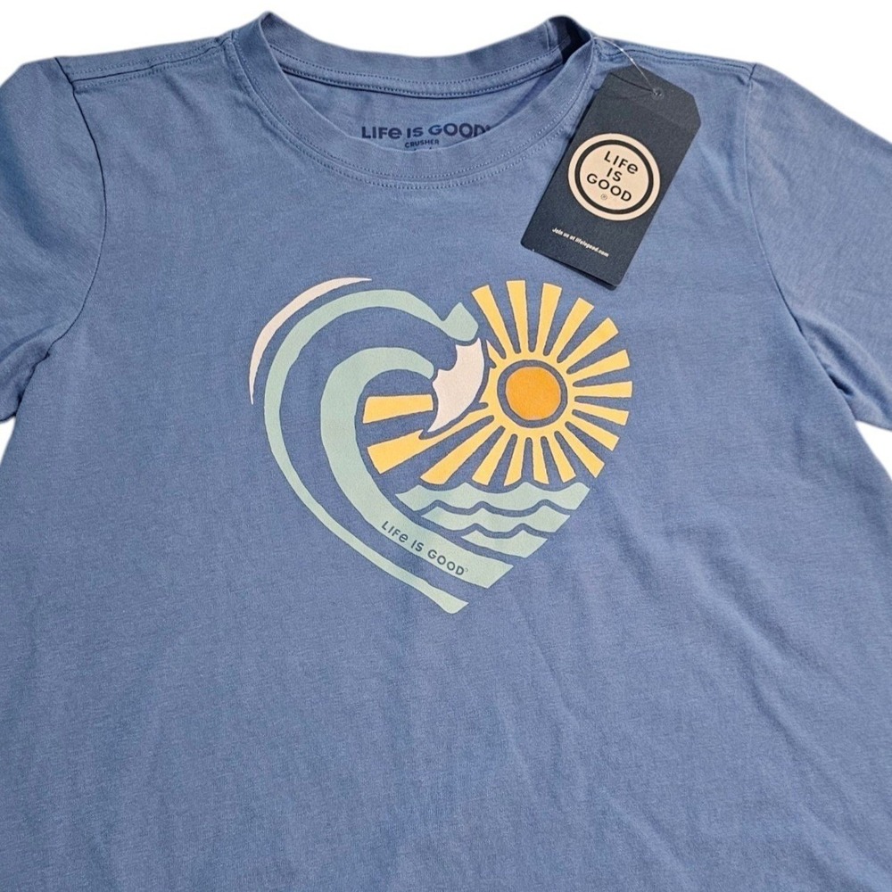 Life Is Good Womens Crusher Tee Blue Wave Heart Sun Graphic Medium
